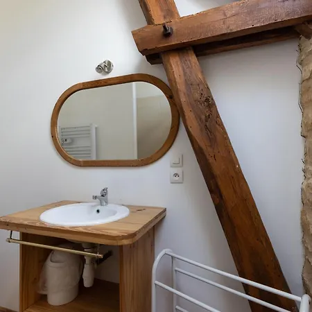 Domaine Les Maurelles Hébergement de vacances Milhac