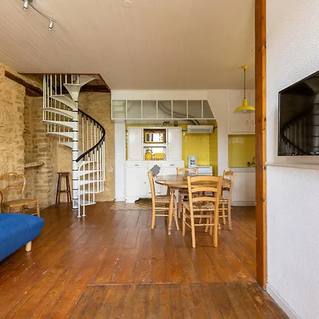 Domaine Les Maurelles Hébergement de vacances Milhac